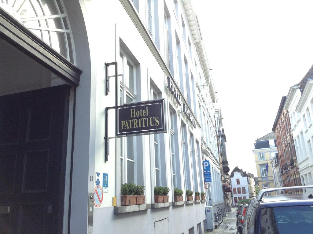 ברוז' Hotel Patritius מראה חיצוני תמונה